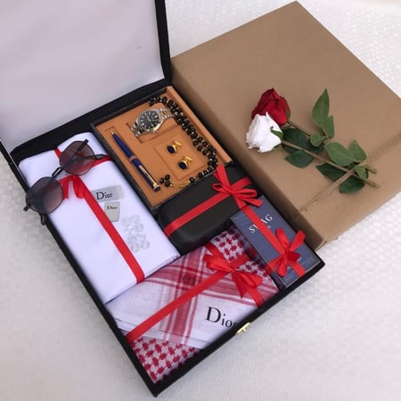 هدية رجالي بوكس ملكي 2025