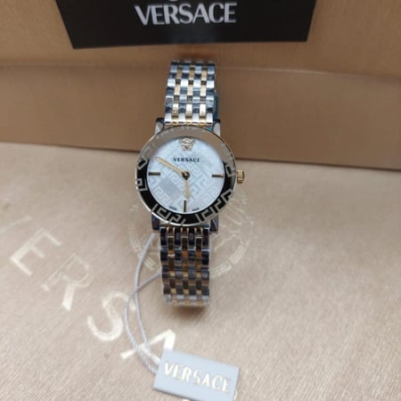 ساعة فرزاتشي نسائية بإطار أنيق