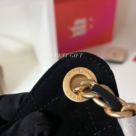 chanel bag 25 velvet
