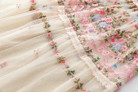 فستان سهرة سكري فخم طويل