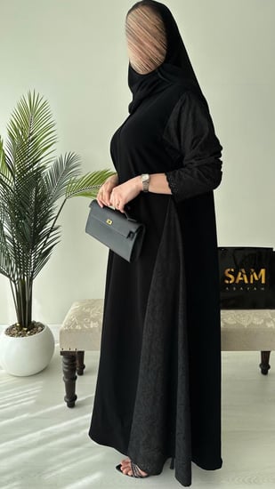 عبايه دانتيل من الجوانب #219