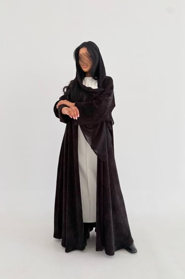 عباية صوف اسود قصة نص كلوش