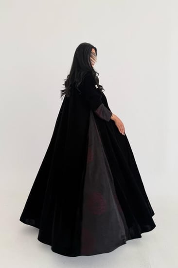 عباية مخمل مع حرير مغسول