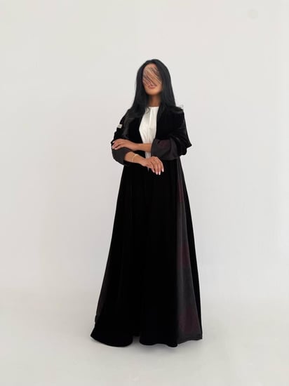 عباية مخمل مع حرير مغسول