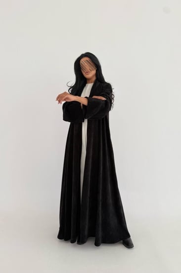 عباية صوف اسود قصة نص كلوش