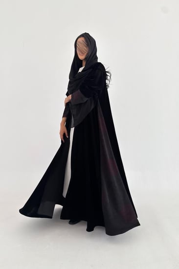 عباية مخمل مع حرير مغسول