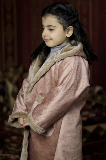 فروةاطفال لحمي غامق ( مع بيج)