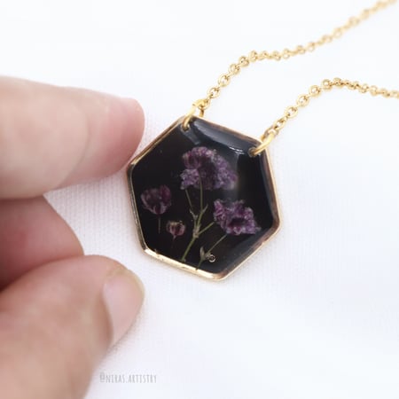 قلاده purple rose