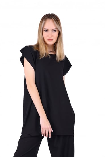 طقم تحت العباية بلوزة وبنطلون | أسود