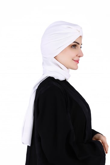 توربان بعقدة مع سكارف لون أوف وايت  قماش قطن ناعم من بلاك وينج