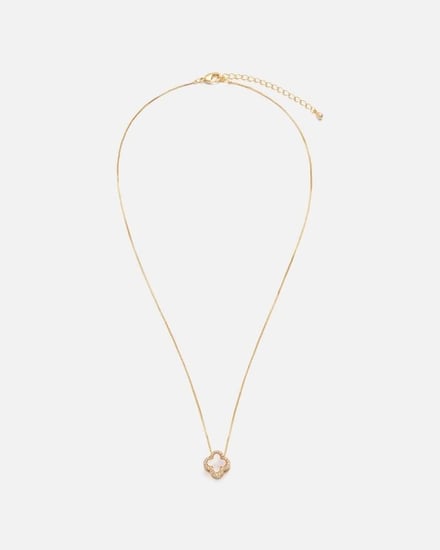 سلسال نسائي أنيق بلون ذهبي