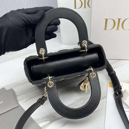 ليدي ديور سمول مقاس 20 cm