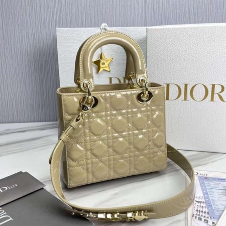 ليدي ديور سمول مقاس 20 cm