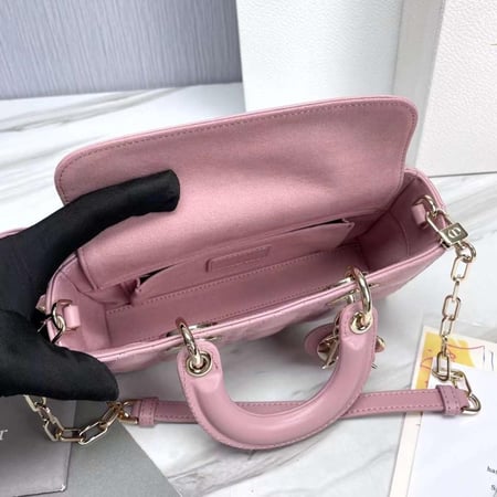 ديور جوي مقاس 22.5 cm