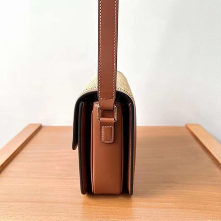 سيلين TRIOMPHE BAG مقاس 22.5cm