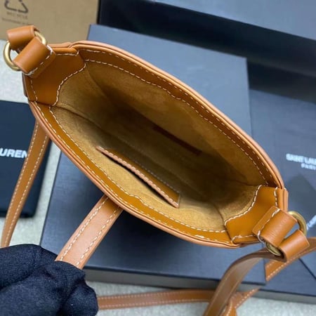 سان لوران مقاس 18cm