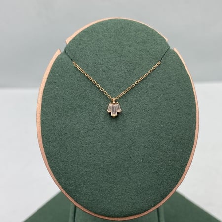 تعليقه الماس يومي بوزن 0.11 قيراط مناسبه للاهداء واللبس اليومي