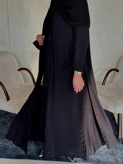 عباية شيخه اسود