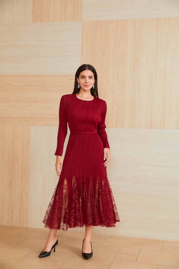 فستان احمر استرتش بلاسية