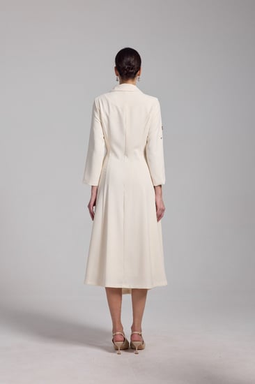 فستان سكري  ميدي كريب مطرز