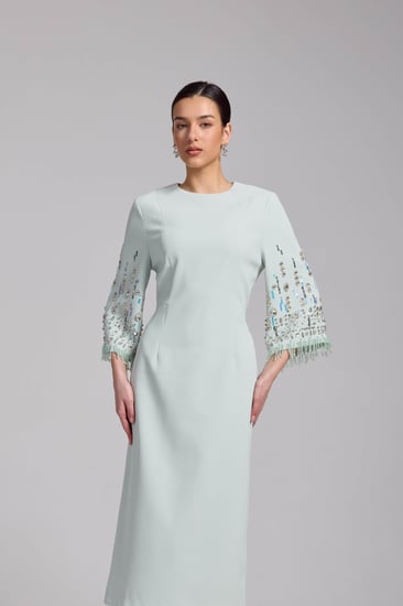 فستان تيفاني اكمام مطرزه