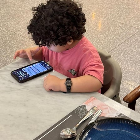 ساعة مواليد يكمل الكشخة