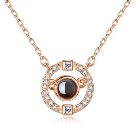 قلادة احبك بكل لغات العالم