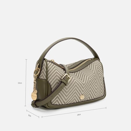 شنطة يومية بالوان مختلفة