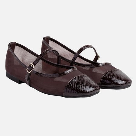 حذاء فلات يومي بالوان مختلفة