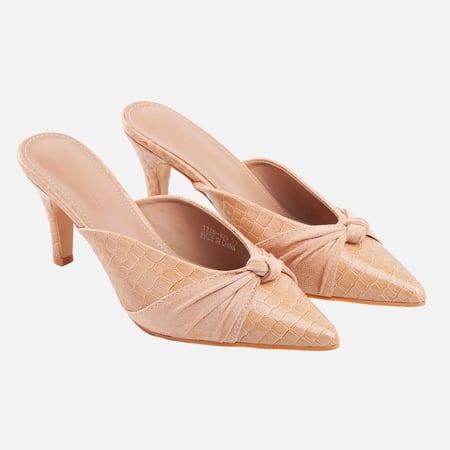 كعب كاجوال بألوان مختلفة