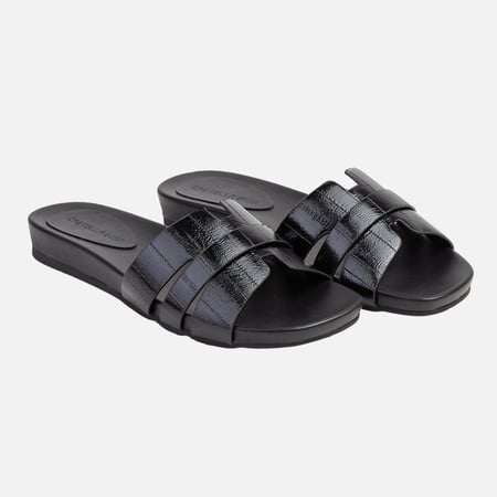 حذاء فلات يومي بالوان مختلفة