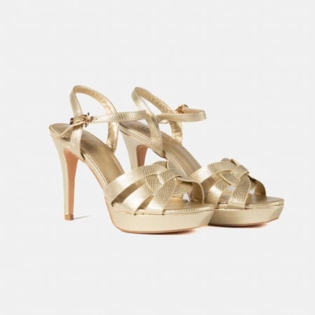 كعب كاجوال بالوان مختلفة