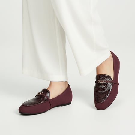 حذاء فلات يومي بالوان مختلفة