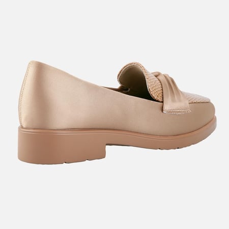 حذاء لوفر يومي بالوان مختلفة