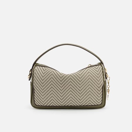 شنطة يومية بالوان مختلفة