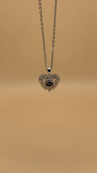 سلسال الصورة السرية