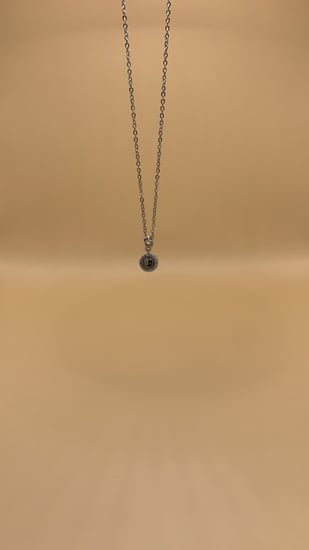 سلسال الصورة السرية كريستال