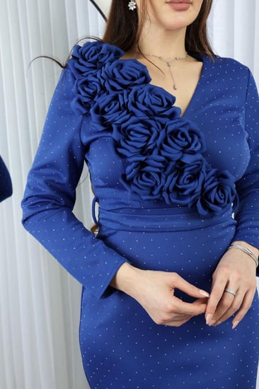 فستان سهرة ناعم كم طويل لونين .