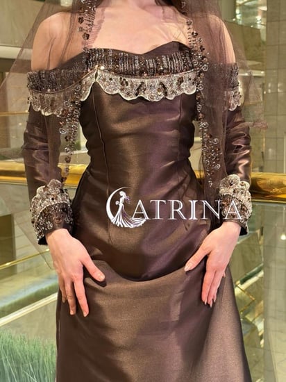 جلابية فاخره بلون الشكولاتة