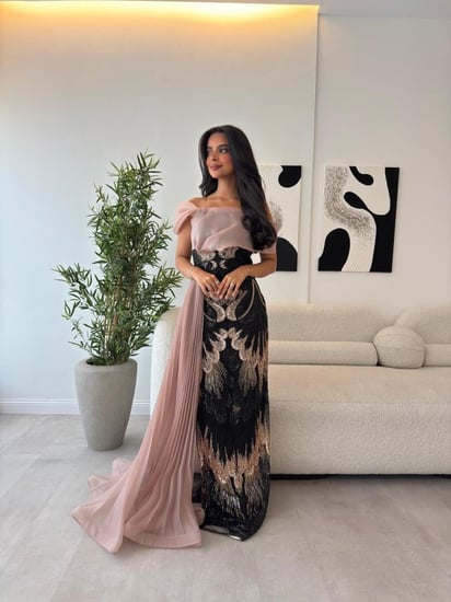 فستان سهرة مطرز حديث وراقي