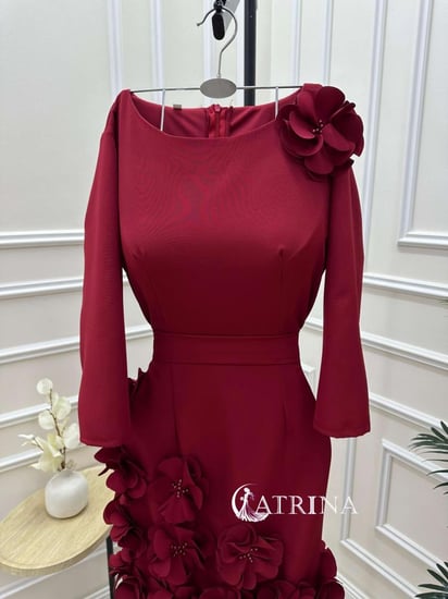 فستان باربي مورد  بأكمام