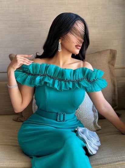 فستان سهرة احمر حديث .
