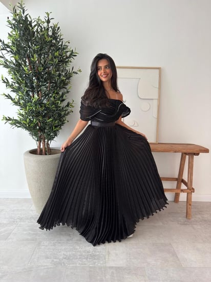 فستان سهرة أسود ملكي