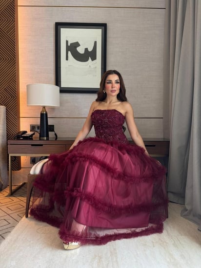 فستان سهره عنابي فخم وحديث