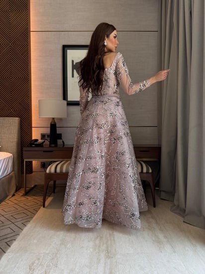 فستان سهره وردي مطرز