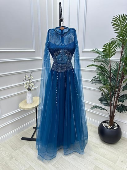 فستان سهرة تركواز فخم