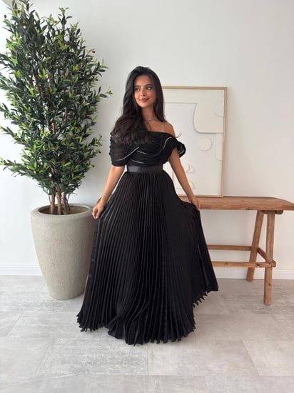 فستان سهرة أسود ملكي