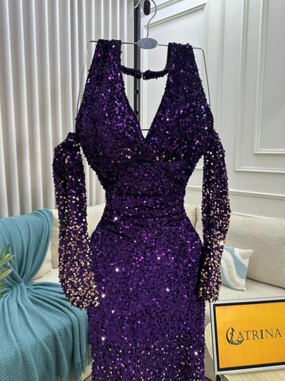 فستان سهرة بنفسجي مخمل بترتر لامع