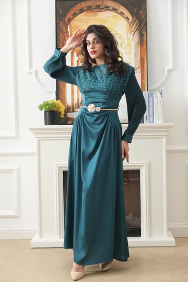 فستان نسائي ناعم  صدر دانتيل