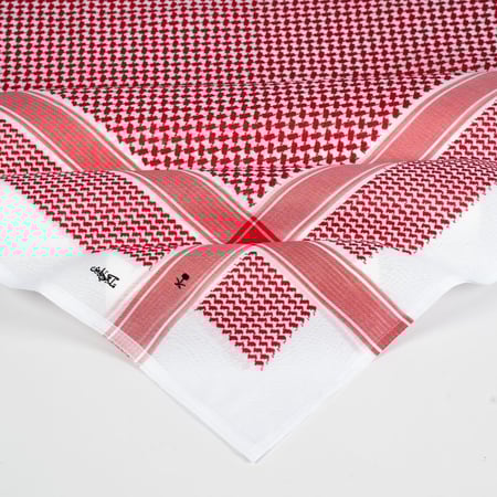 شماغ ملكي بريميوم احمر غامق 2026